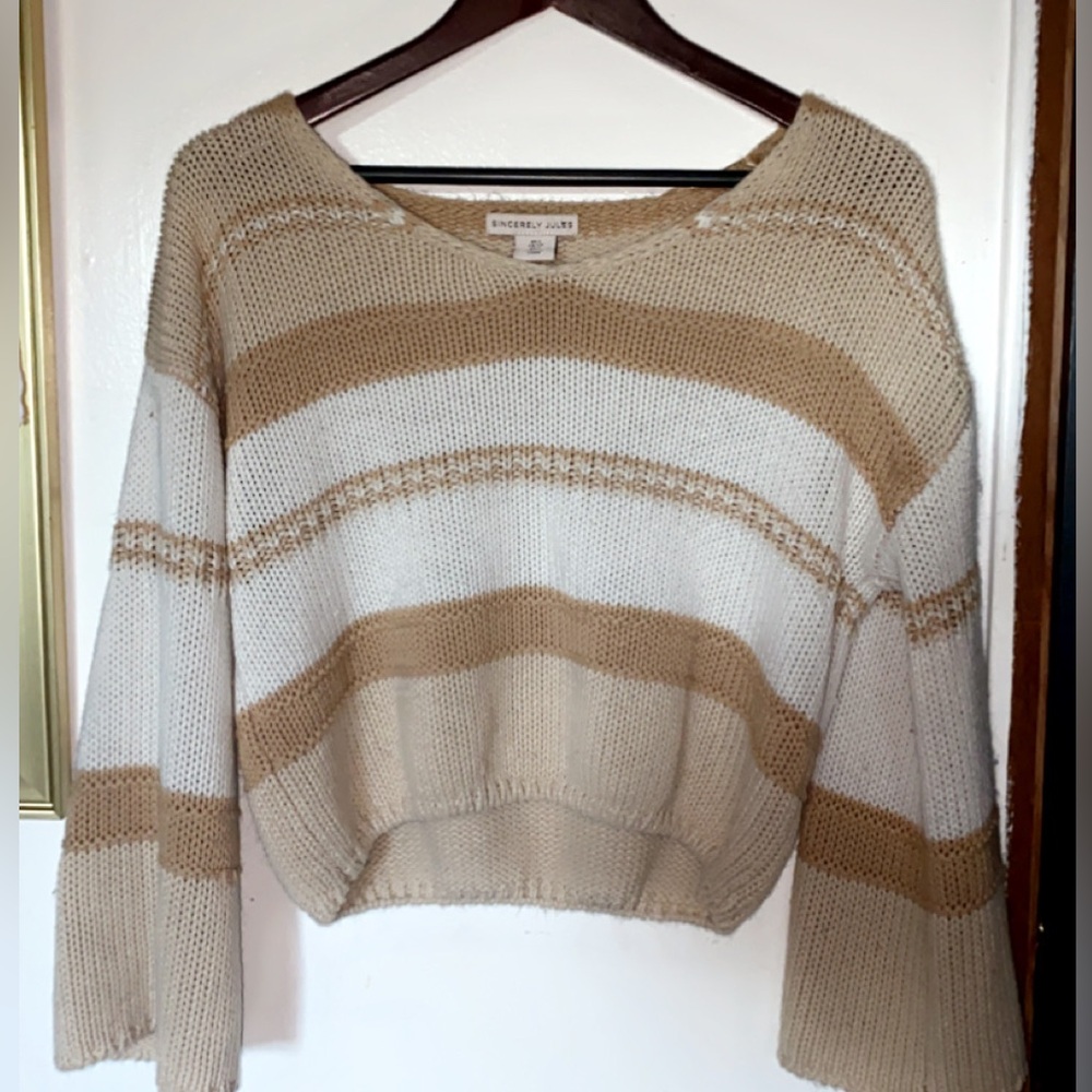 Sincerely Jules size small sweater cropped